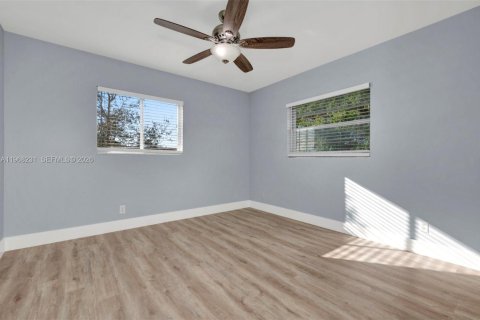 Copropriété à louer à Pembroke Pines, Floride: 2 chambres, 110.55 m2 № 2029359 - photo 29
