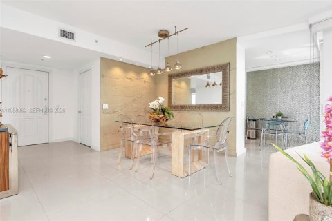 Купить кондоминиум в Авентура, Флорида 3 спальни, 173.73м2, № 2050292 - фото 15
