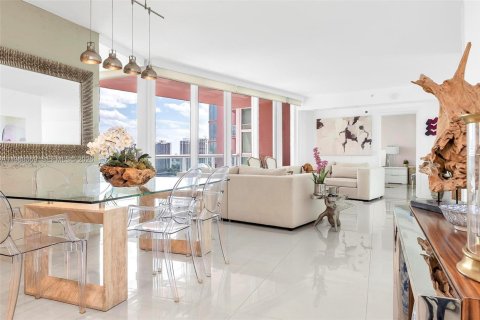 Купить кондоминиум в Авентура, Флорида 3 спальни, 173.73м2, № 2050292 - фото 12