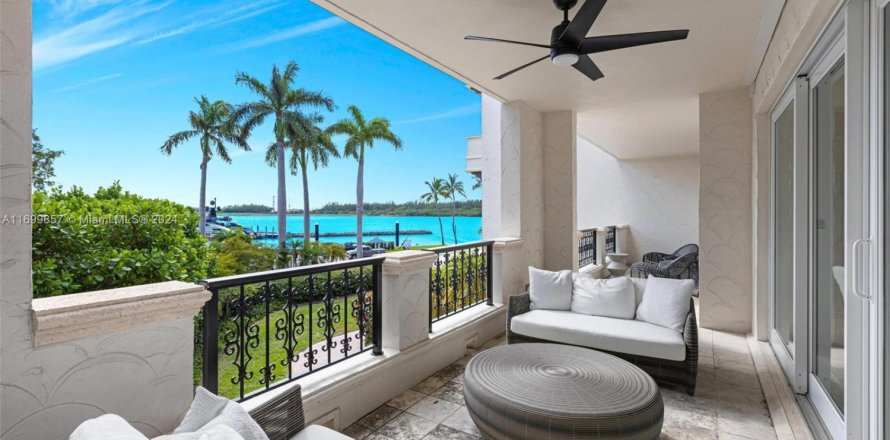 Condo à Miami Beach, Floride, 3 chambres  № 1453326