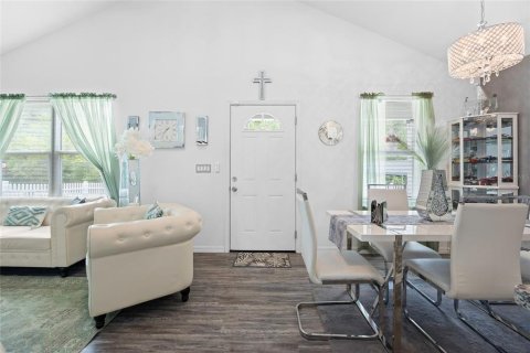 House in Ocala, Florida 3 bedrooms, 100.24 sq.m. № 1769150 - photo 4