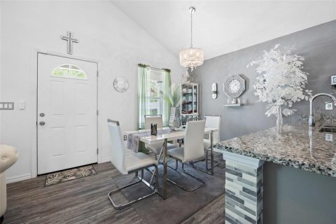 House in Ocala, Florida 3 bedrooms, 100.24 sq.m. № 1769150 - photo 8