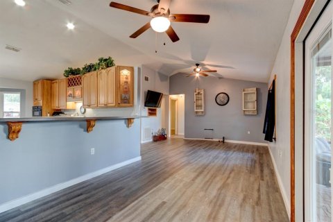 Villa ou maison à vendre à Sanford, Floride: 3 chambres, 116.03 m2 № 1806616 - photo 5