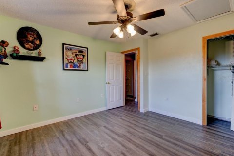 House in Sanford, Florida 3 bedrooms, 116.03 sq.m. № 1806616 - photo 16