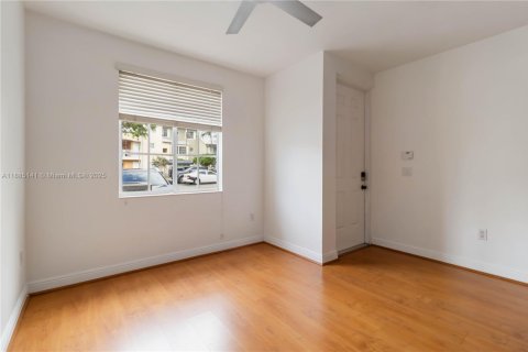 Copropriété à vendre à Fort Lauderdale, Floride: 1 chambre, 70.79 m2 № 1931651 - photo 16