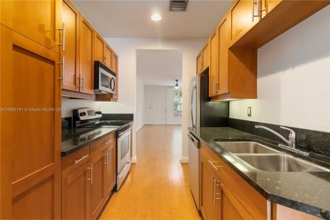 Copropriété à vendre à Fort Lauderdale, Floride: 1 chambre, 70.79 m2 № 1931651 - photo 14