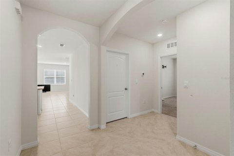 Casa en venta en Davenport, Florida, 4 dormitorios, 173.45 m2 № 2167298 - foto 6