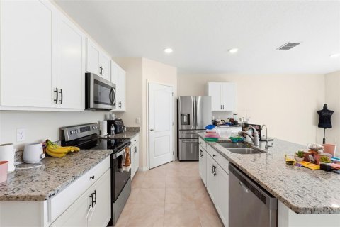 Casa en venta en Davenport, Florida, 4 dormitorios, 173.45 m2 № 2167298 - foto 8