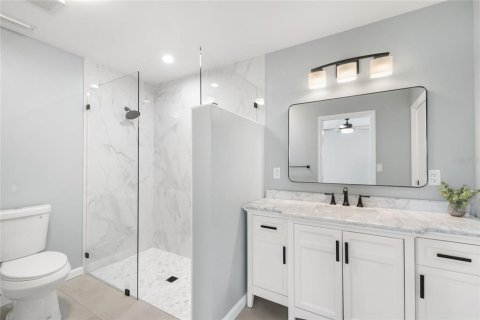 Villa ou maison à vendre à Sarasota, Floride: 2 chambres, 148.74 m2 № 1622454 - photo 22