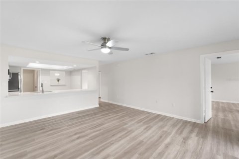 Villa ou maison à vendre à Sarasota, Floride: 2 chambres, 148.74 m2 № 1622454 - photo 14