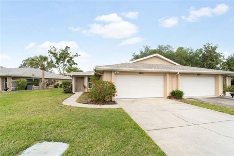 Villa ou maison à vendre à Sarasota, Floride: 2 chambres, 148.74 m2 № 1622454 - photo 1