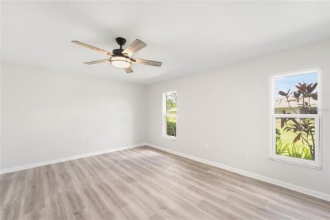 Villa ou maison à vendre à Sarasota, Floride: 2 chambres, 148.74 m2 № 1622454 - photo 21