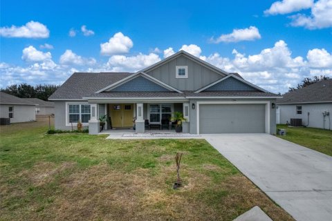 House in Avon Park, Florida 3 bedrooms, 147.99 sq.m. № 2206810