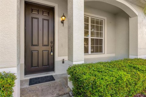 Touwnhouse à vendre à Largo, Floride: 2 chambres, 111.95 m2 № 2289872 - photo 2