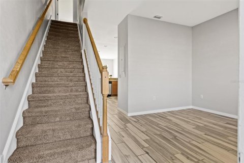 Touwnhouse à vendre à Largo, Floride: 2 chambres, 111.95 m2 № 2289872 - photo 3