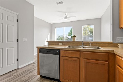 Touwnhouse à vendre à Largo, Floride: 2 chambres, 111.95 m2 № 2289872 - photo 7