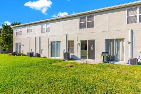 Touwnhouse à vendre à Largo, Floride: 2 chambres, 111.95 m2 № 2289872 - photo 24