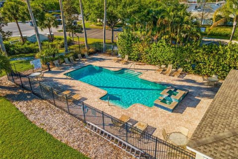 Touwnhouse à vendre à Largo, Floride: 2 chambres, 111.95 m2 № 2289872 - photo 25