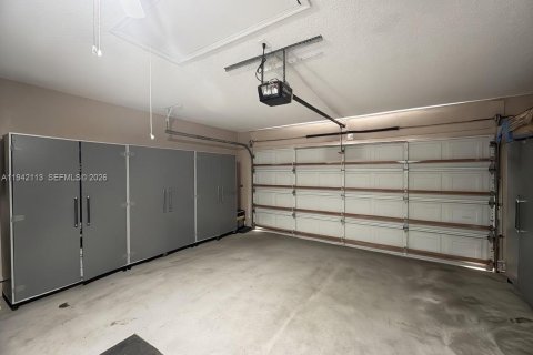 Villa ou maison à vendre à Davie, Floride: 4 chambres, 200.02 m2 № 1999201 - photo 14