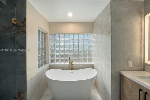 Villa ou maison à vendre à Davie, Floride: 4 chambres, 200.02 m2 № 1999201 - photo 26