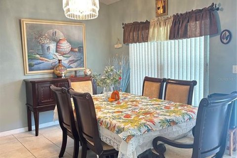 Casa en venta en Ocala, Florida, 3 dormitorios, 161.65 m2 № 2108063 - foto 9