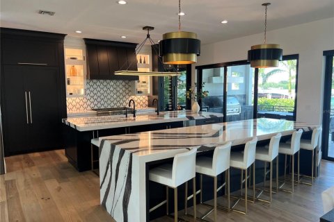 Casa en venta en Saint Petersburg, Florida, 4 dormitorios, 381.92 m2 № 1735196 - foto 26