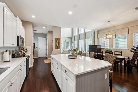 House in Orlando, Florida 3 bedrooms, 193.61 sq.m. № 1637953 - photo 10