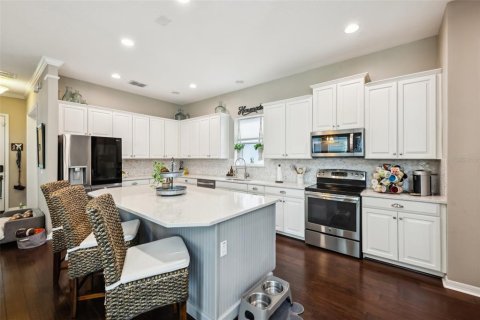 House in Orlando, Florida 3 bedrooms, 193.61 sq.m. № 1637953 - photo 9