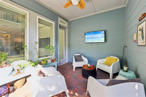House in Orlando, Florida 3 bedrooms, 193.61 sq.m. № 1637953 - photo 27