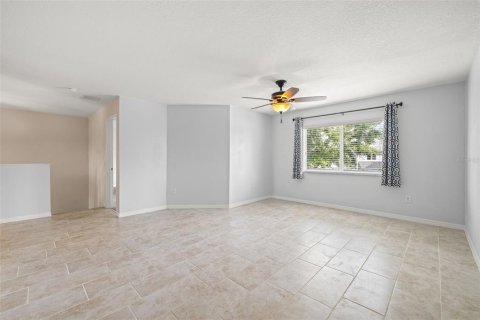 Casa en venta en Riverview, Florida, 3 dormitorios, 216.65 m2 № 1869304 - foto 18
