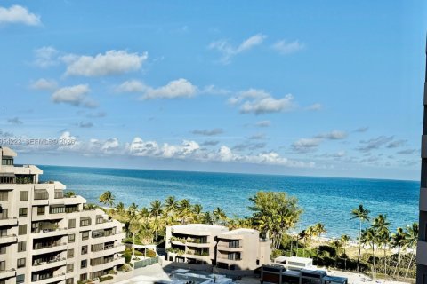 Condominio en Key Biscayne, Florida, 2 dormitorios № 2009567