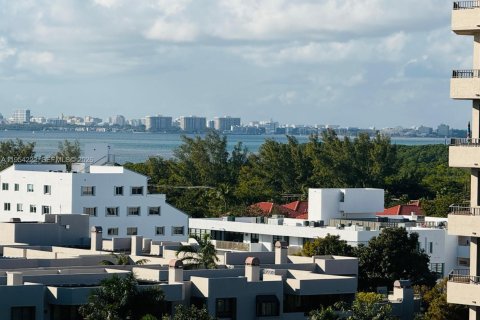 Copropriété à louer à Key Biscayne, Floride: 2 chambres, 143.16 m2 № 2009567 - photo 3