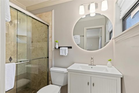 Villa ou maison à vendre à Sarasota, Floride: 3 chambres, 126.72 m2 № 2418985 - photo 18