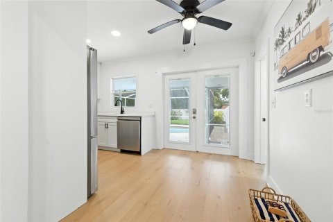 Villa ou maison à vendre à Saint Petersburg, Floride: 3 chambres, 108.14 m2 № 1815778 - photo 20