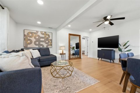 Villa ou maison à vendre à Saint Petersburg, Floride: 3 chambres, 108.14 m2 № 1815778 - photo 8