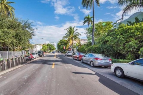 Condominio en venta en Miami Beach, Florida, 1 dormitorio, 39.76 m2 № 1936737 - foto 13