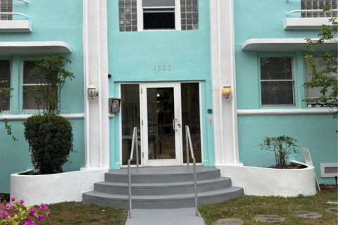 Condominio en venta en Miami Beach, Florida, 1 dormitorio, 39.76 m2 № 1936737 - foto 11
