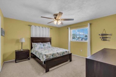 House in Bradenton, Florida 3 bedrooms, 158.03 sq.m. № 1840658 - photo 26