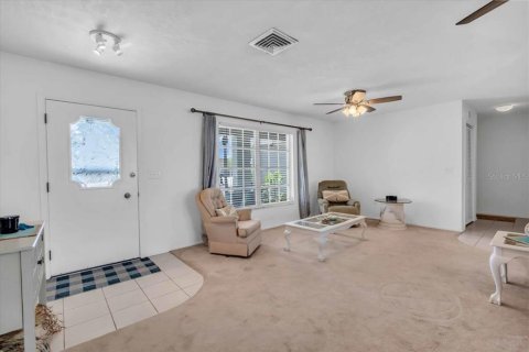 House in Bradenton, Florida 3 bedrooms, 158.03 sq.m. № 1840658 - photo 28