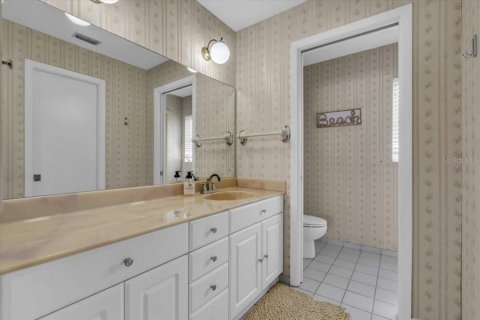 House in Bradenton, Florida 3 bedrooms, 158.03 sq.m. № 1840658 - photo 19