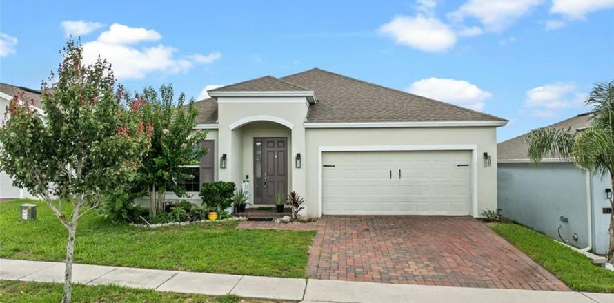 Villa ou maison à Davenport, Floride 4 chambres, 195.09 m2 № 1815193