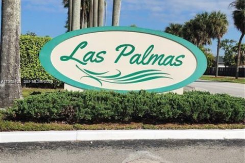 Снять в аренду виллу или дом в Майами, Флорида 3 спальни, 111.67м2, № 2028016 - фото 27