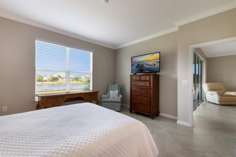 House in Lakewood Ranch, Florida 2 bedrooms, 182.55 sq.m. № 1770022 - photo 25