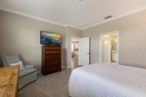 House in Lakewood Ranch, Florida 2 bedrooms, 182.55 sq.m. № 1770022 - photo 26
