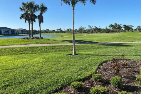 Condominio en alquiler en Punta Gorda, Florida, 2 dormitorios, 153.75 m2 № 441092 - foto 3