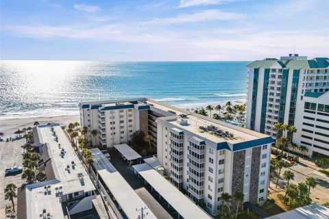Condo in Sarasota, Florida, 2 bedrooms  № 2213931 - photo 30