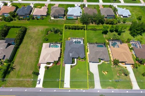 House in Rotonda, Florida 3 bedrooms, 249.26 sq.m. № 1802957 - photo 26