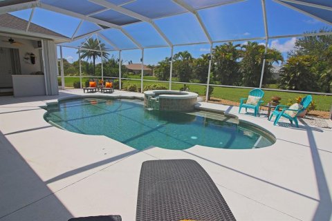 House in Rotonda, Florida 3 bedrooms, 249.26 sq.m. № 1802957 - photo 8