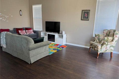Villa ou maison à vendre à Ruskin, Floride: 4 chambres, 222.78 m2 № 2105154 - photo 4