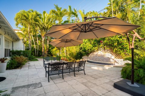 Casa en venta en Coral Gables, Florida, 3 dormitorios, 207.54 m2 № 2007411 - foto 29